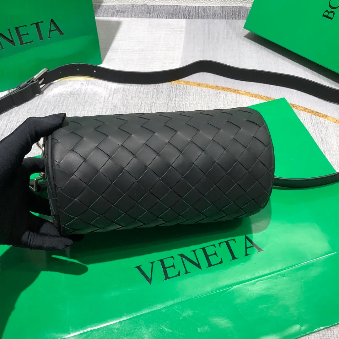 All categories 💚 Top version men’s bags 💚 BV 2024 new BV crossbody bag